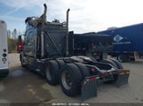 VOLVO VN VNL 4V4NC9TJ7CN****** photo