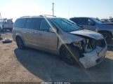 CHRYSLER TOWN & COUNTRY TOURING photo