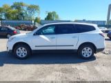 CHEVROLET TRAVERSE LS photo