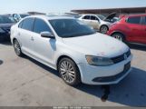 VOLKSWAGEN JETTA 2.0L TDI снимка