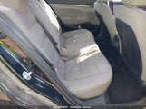 HYUNDAI ELANTRA SE 5NPD74LF1HH099804 снимка