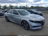 HONDA ACCORD SPORT 2.0T 1HGCV2F32JA****** fotografie