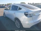 TESLA MODEL Y AWD/LONG RANGE DUAL MOTOR ALL-WHEEL DRIVE photo