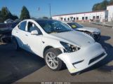 TESLA MODEL Y AWD/LONG RANGE DUAL MOTOR ALL-WHEEL DRIVE photo