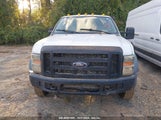 FORD F-450 CHASSIS LARIAT/XL/XLT 1FD4W46R68E****** fotografie