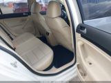 VOLKSWAGEN JETTA SPORTWAGEN 2.0L TDI снимка