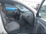 CHEVROLET TRAVERSE 2LT photo