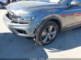 VOLKSWAGEN TIGUAN 2.0T SEL PREMIUM 3VV4B7AX0JM****** fotografie