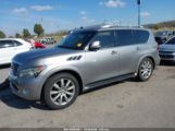 INFINITI QX56 photo