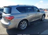 INFINITI QX56 photo