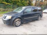 DODGE GRAND CARAVAN SXT photo