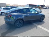 TESLA MODEL Y LONG RANGE DUAL MOTOR ALL-WHEEL DRIVE 7SAYGDEE6RF183836 fotografie