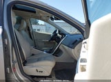 VOLVO XC60 3.2 PLATINUM YV4952RD9F2****** fotografie