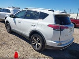 Toyota Rav4 Xle JTMWFREV5HJ712348 снимка