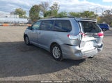 TOYOTA SIENNA XLE/LIMITED 5TDYK3DC2CS****** снимка