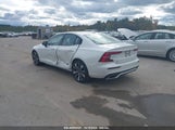 VOLVO S60 B5 MOMENTUM 7JRL12TZ2NG****** снимка