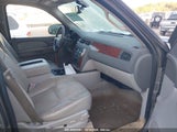 CHEVROLET SUBURBAN 1500 LT 1GNFK16328J****** снимка
