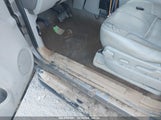 CHEVROLET SUBURBAN 1500 LT 1GNFK16328J****** снимка
