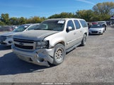 CHEVROLET SUBURBAN 1500 LTZ 3GNFK16327G****** снимка