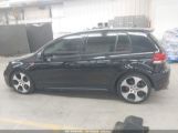 VOLKSWAGEN GTI 4-DOOR снимка