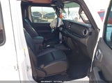 JEEP WRANGLER 4XE UNLIMITED SAHARA 4X4 1C4JJXP64MW****** снимка