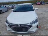 HYUNDAI ELANTRA SEL photo