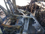 GMC SIERRA 1500 4WD STANDARD BOX SLE 1GTUUBE83PZ170052 photo