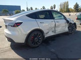 TESLA MODEL Y PERFORMANCE DUAL MOTOR ALL-WHEEL DRIVE 7SAYGDEFXNF407340 снимка