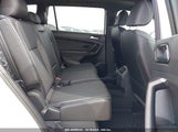 VOLKSWAGEN TIGUAN 2.0T SE R-LINE BLACK 3VVCB7AX0PM****** снимка