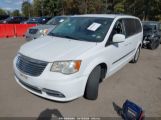 CHRYSLER TOWN & COUNTRY TOURING photo