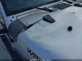 JEEP WRANGLER SAHARA 1J4FA54109L****** снимка