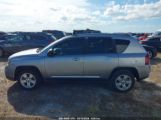 JEEP COMPASS SPORT photo