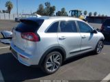 KIA NIRO TOURING photo