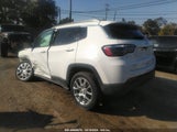 JEEP COMPASS LATITUDE LUX FWD 3C4NJDFN4RT****** снимка