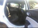 JEEP COMPASS LATITUDE LUX FWD 3C4NJDFN4RT****** снимка