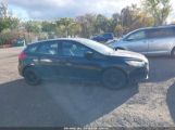 FORD FOCUS SE photo