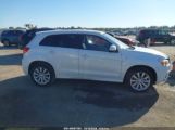 MITSUBISHI OUTLANDER SPORT SE photo