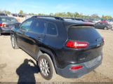 JEEP CHEROKEE SPORT photo