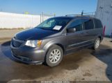 CHRYSLER TOWN & COUNTRY TOURING photo