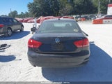 VOLKSWAGEN PASSAT 2.0L TDI SE 1VWBV7A36FC****** снимка