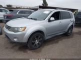 MITSUBISHI OUTLANDER ES photo