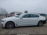 BMW 740I снимка