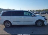 CHRYSLER TOWN & COUNTRY TOURING-L photo