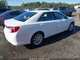TOYOTA CAMRY HYBRID XLE 4T1BD1FK4DU****** fotografie