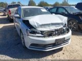 VOLKSWAGEN JETTA 1.4T S снимка