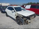 MERCEDES-BENZ GLA 250 photo