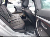 BMW 3 SERIES 330I XDRIVE WBA8Z9C32HG826741 fotografie