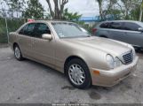 MERCEDES-BENZ E 320 photo