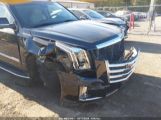 CADILLAC ESCALADE LUXURY photo