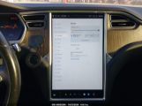 TESLA MODEL S photo